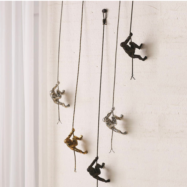 CLIMBING MAN-WALL MOUNTED